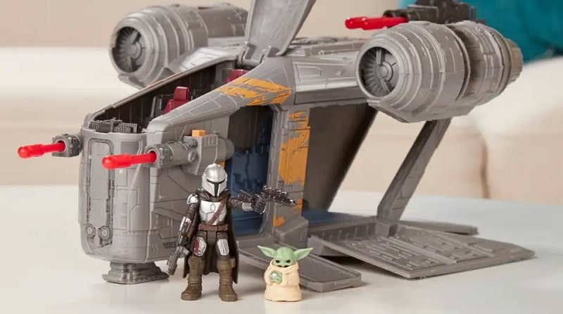 Hasbro’s Star Wars Mission Fleet Captures Kids’ Hearts… And Parents’ Wallets