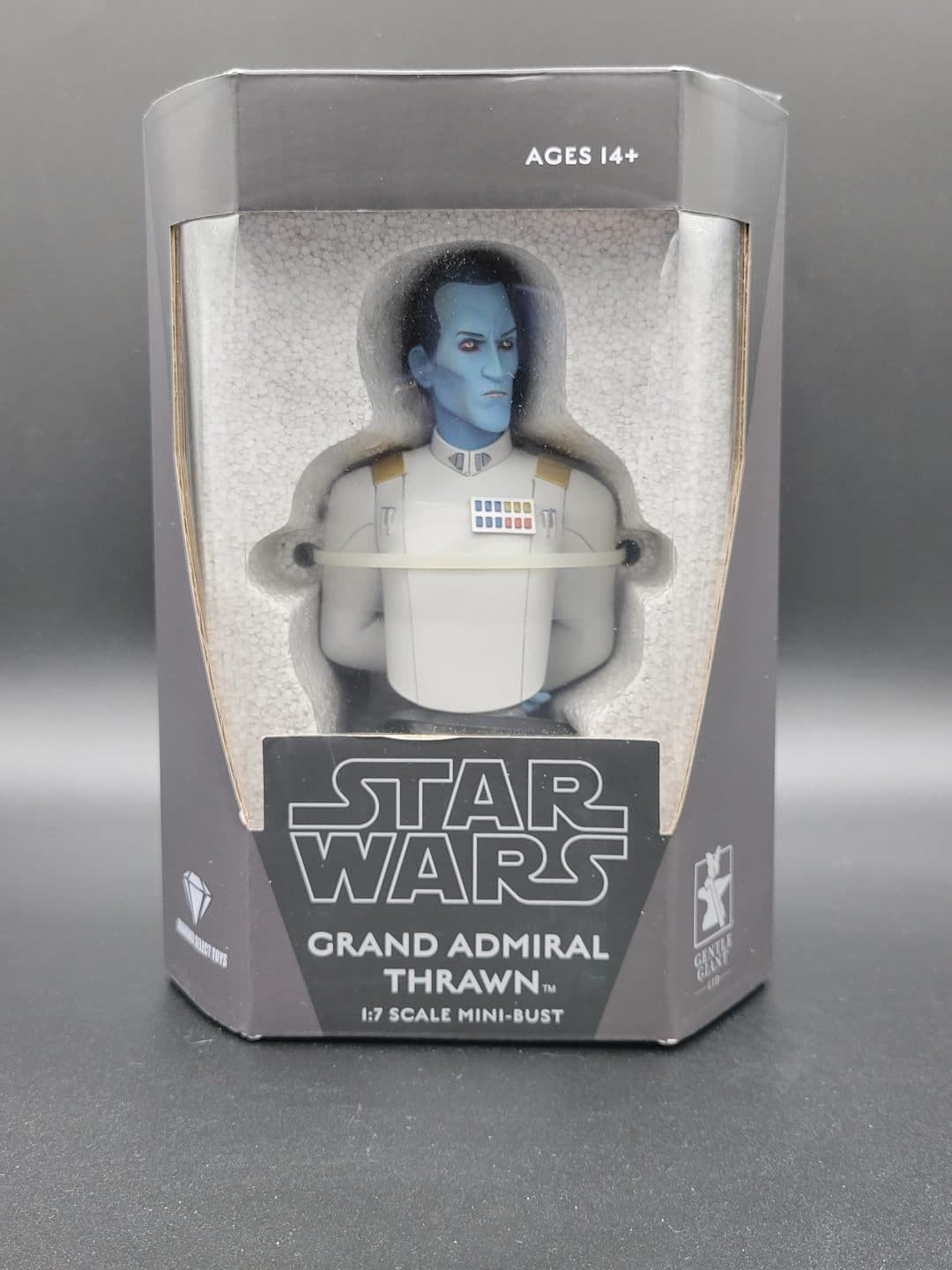 thrawn bust