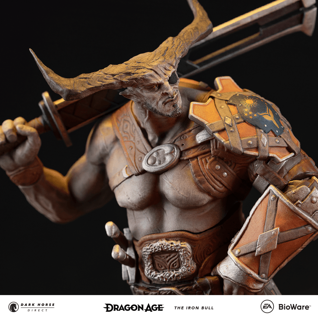 The Iron Bull statuette from the front in a close-up on his chiseled features.