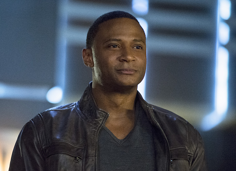 Arrow -- "Draw Back Your Bow" -- Image AR307b_0264b -- Pictured: David Ramsey as John Diggle -- Photo: Cate Cameron/The CW -- ÃÂ© 2014 The CW Network, LLC. All Rights Reserved.
