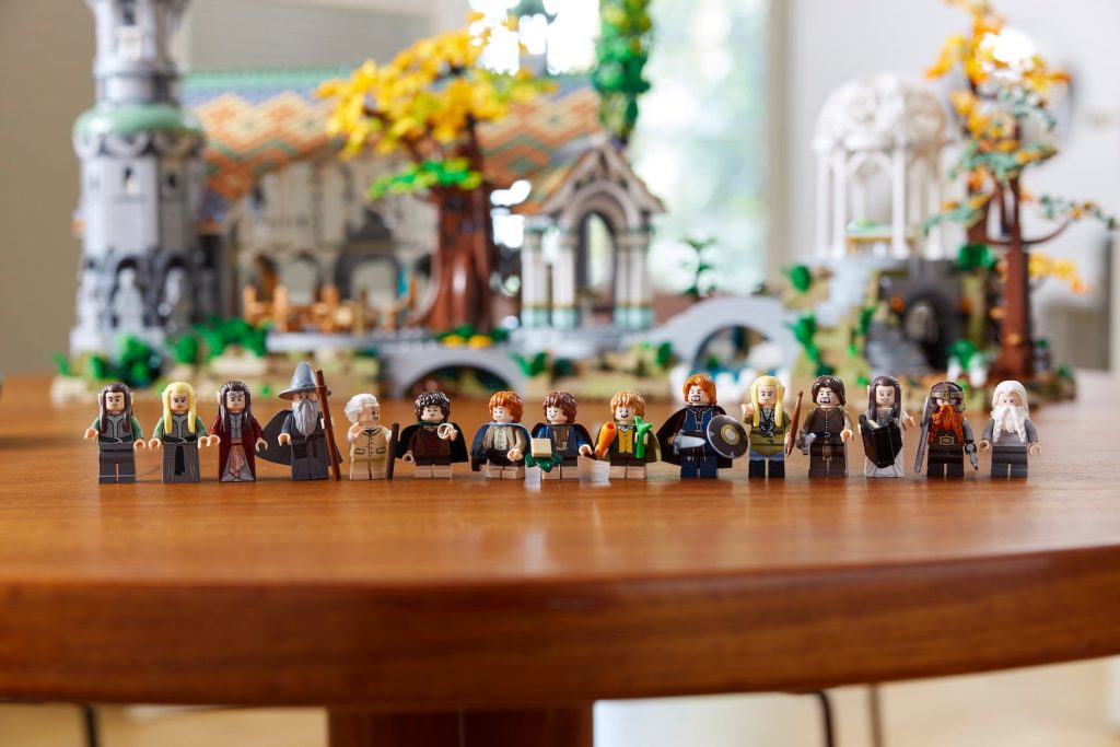 The Lord of the Rings: Rivendell LEGO set Minifigures lineup from IGN.