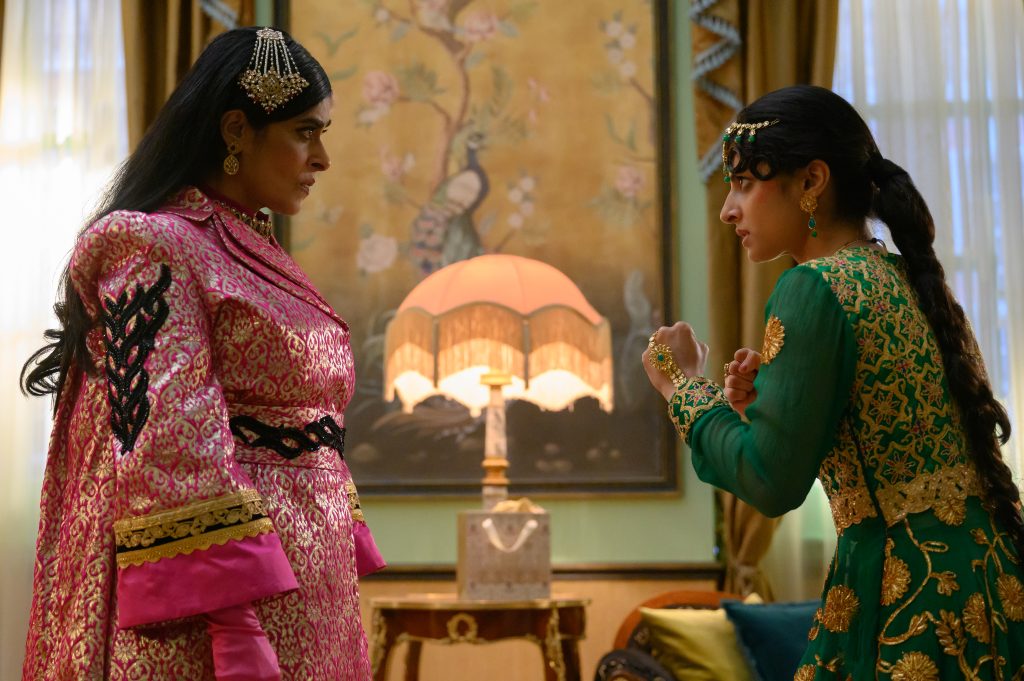 (L to R) Nimra Bucha as Raheela and Priya Kansara as Ria Khan in director Nida Manzoor’s POLITE SOCIETY, a Focus Features release. Credit: Parisa Taghizadeh / © 2023 FOCUS FEATURES LLC.