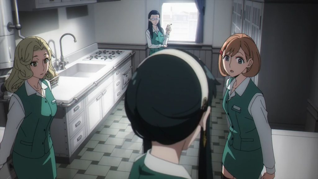 'Spy x Family' anime screenshot depicting Yor speaking with her not-close-to-her-at-all coworkers.