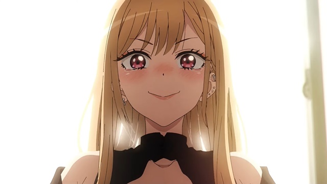 My Dress-Up Darling screenshot showing a smugly smiling Marin Kitagawa.