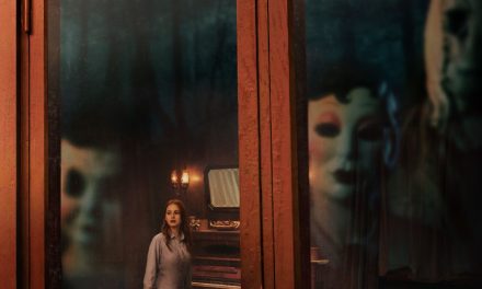 The Strangers: Chapter 1 Shows Off Tense Horror With Madelaine Petsch [Trailer]