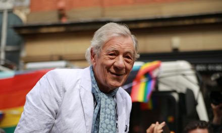 Ian McKellen Rushed To Hospital After Falling Off The Stage During A Performance