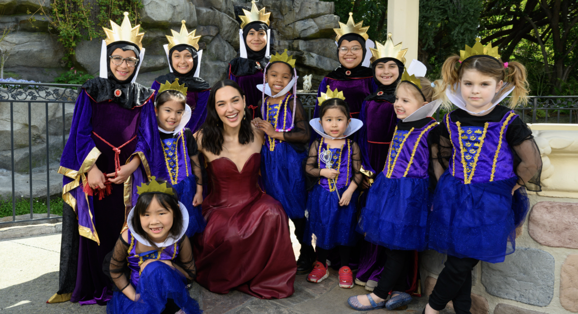 Disney’s Snow White: Gal Gadot Surprises Disneyland Fans